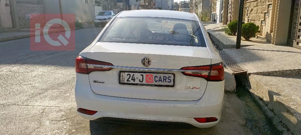 MG 5
